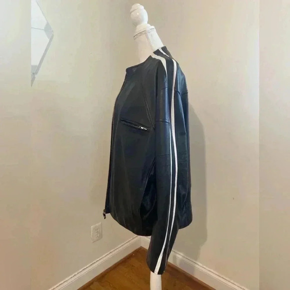 Wilson’s Leather 100 % Leather Motorcycle Jacket Sz XL - Picture 2 of 13
